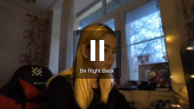 Witching_Moon live sex cam