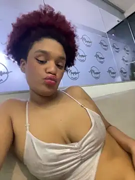 loladupont's cam snapshot