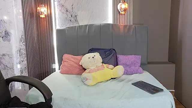 Cloe16_'s cam snapshot