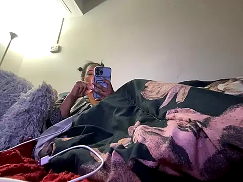 LeBimbo's cam snapshot