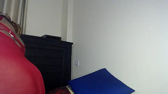 NIKKIE_LOVE's cam snapshot