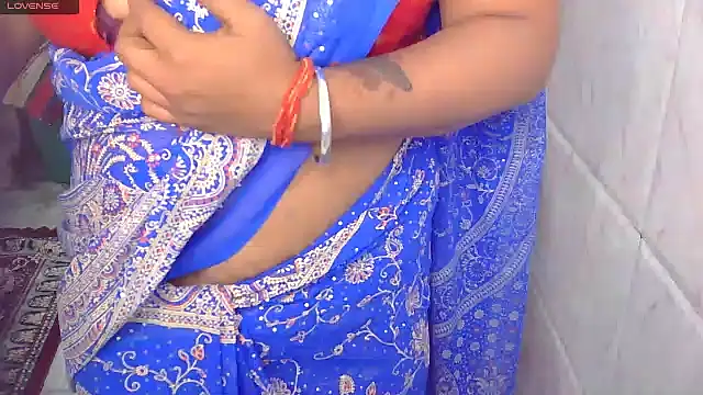 Dolly_Darling221's cam snapshot