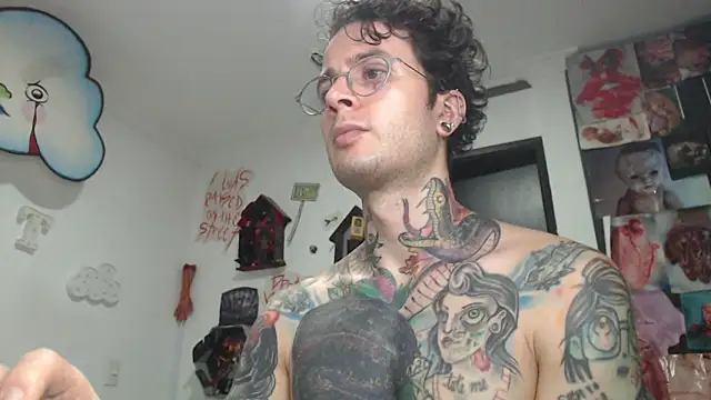 CryBoy13 live sex cam