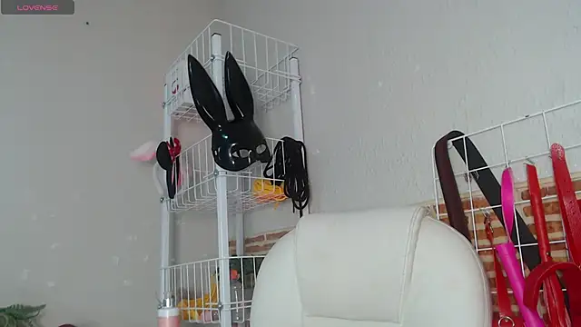 _adahara_queen live sex cam