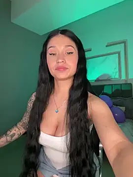 Nahome_Kuperth live sex cam