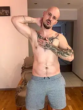 AssHunter4k live sex cam