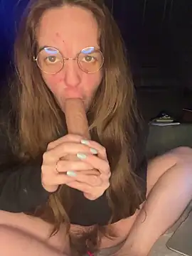 chellerayy's cam snapshot