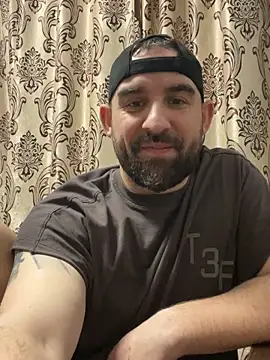 Lover_boy_89 live sex cam