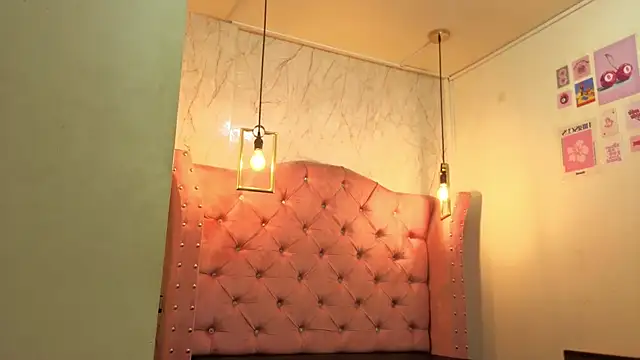 rosse_channel__'s cam snapshot