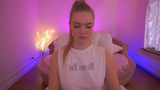 CelesteNoir's cam snapshot