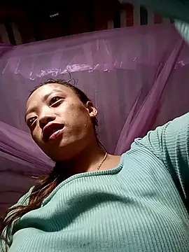 llomayy-love's cam snapshot