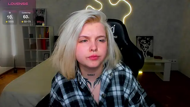 shadow__purrr's cam snapshot