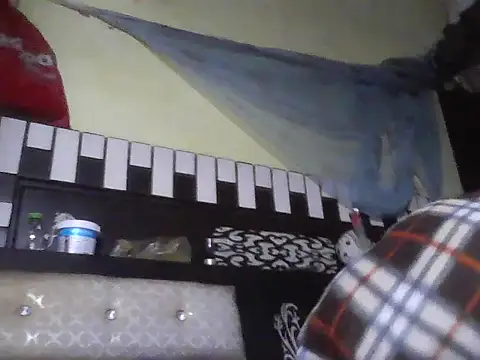 Stubborndesiboy's cam snapshot