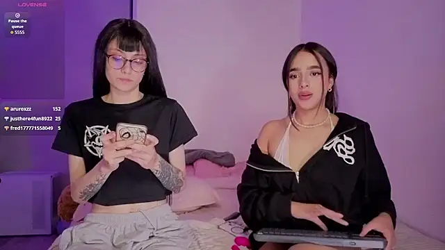 BelaXMeganOfficial's cam snapshot