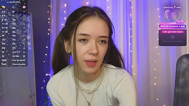 tinyanie's cam snapshot