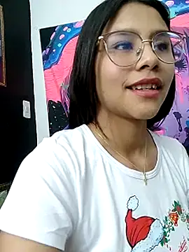 SofieLove_01's cam snapshot