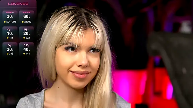 Emily_Voss's cam snapshot