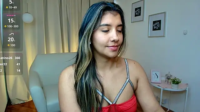 nina_moen's cam snapshot