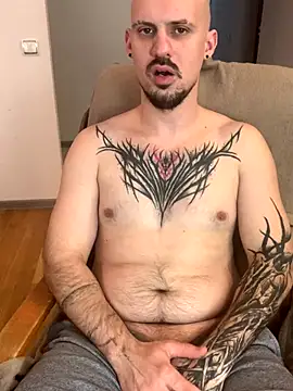 AssHunter4k live sex cam