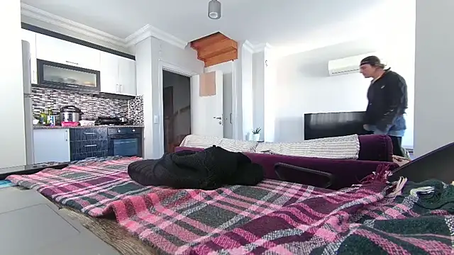 ALPHANDRE's cam snapshot