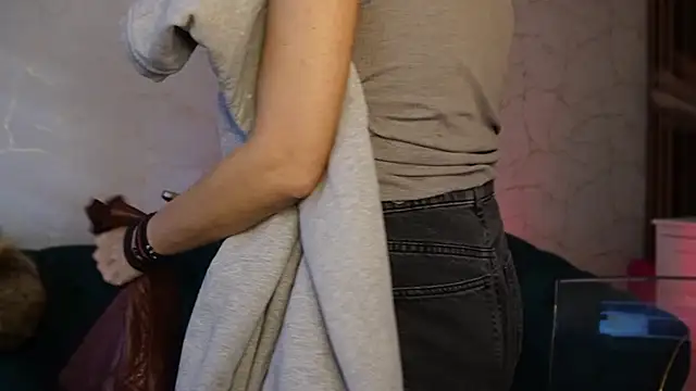 angel_wow_'s cam snapshot