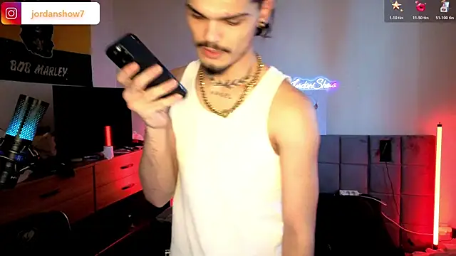 JordanShow live sex cam