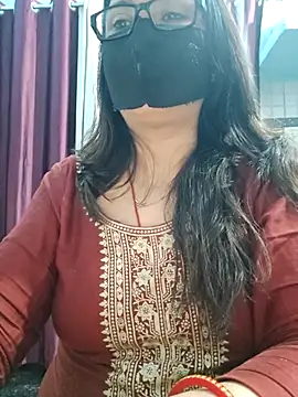 Aishwaryaa_69's cam snapshot