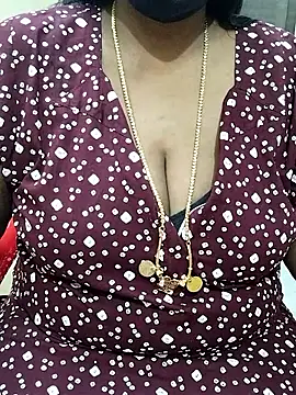 shobini's cam snapshot