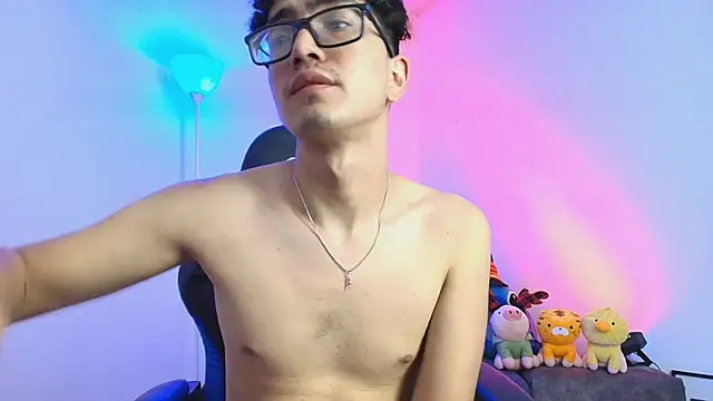 TylerWhite_ live sex cam