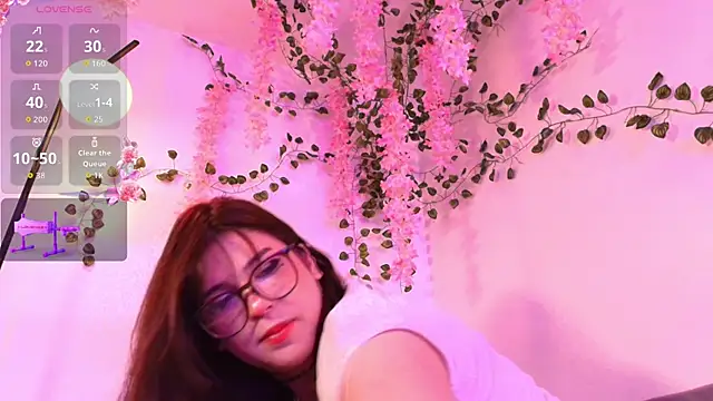 Yuri_Stars live sex cam