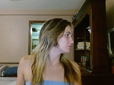 missymilf's cam snapshot