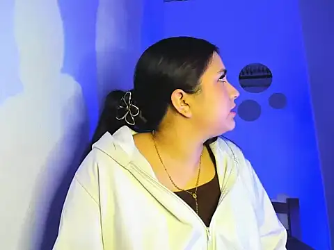 Little_ponys18's cam snapshot