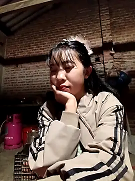 emaame68's cam snapshot