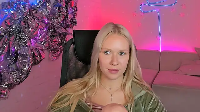 AprilChambers's cam snapshot