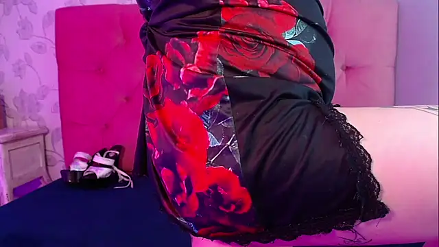 selenabustamante's cam snapshot