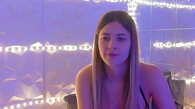 Aishha_'s cam snapshot