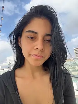 Miia_moonn live sex cam