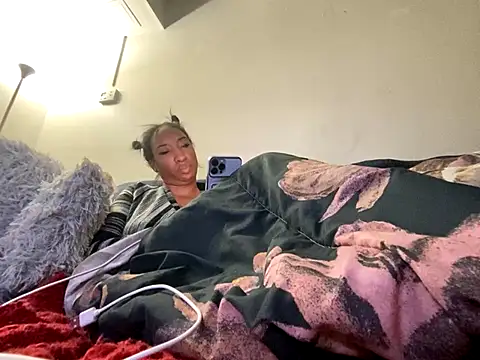 LeBimbo's cam snapshot