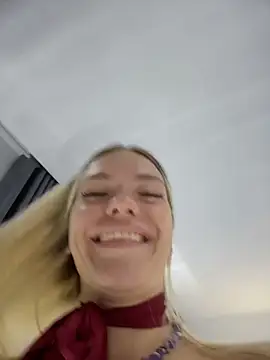 -Sexy_Barbie-'s cam snapshot