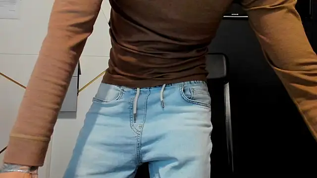 BrandonTate live sex cam