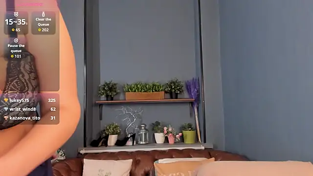 JessicaFoxie's cam snapshot