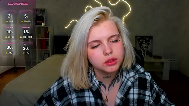 shadow__purrr's cam snapshot