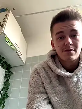 Toyjungee live sex cam