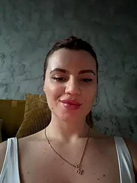 MayaMR live sex cam