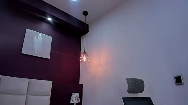 hiddenlust_'s cam snapshot