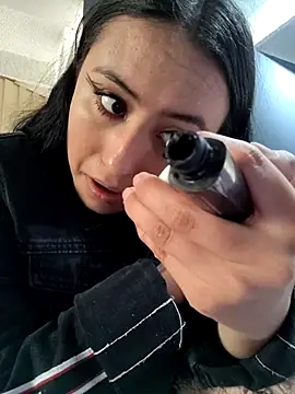 Venuz_Rivers_'s cam snapshot