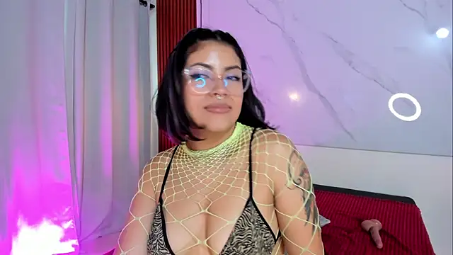 sara_zc's cam snapshot