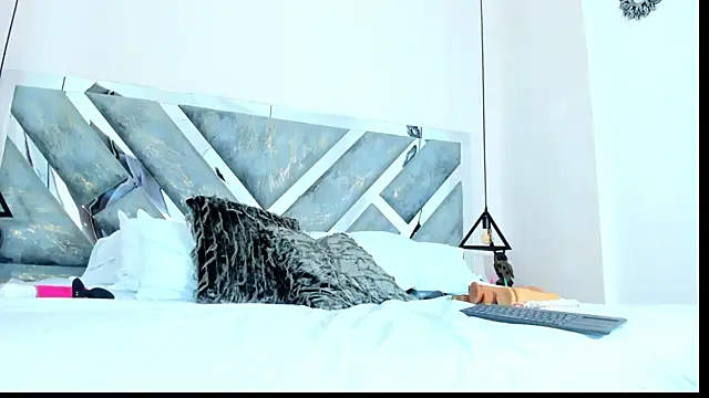 victoria_cooper3's cam snapshot