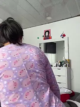 Marianahb-e's cam snapshot