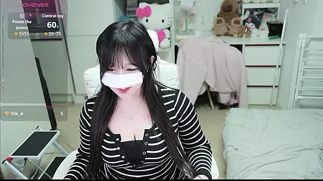 kimhyeona2005 live sex cam